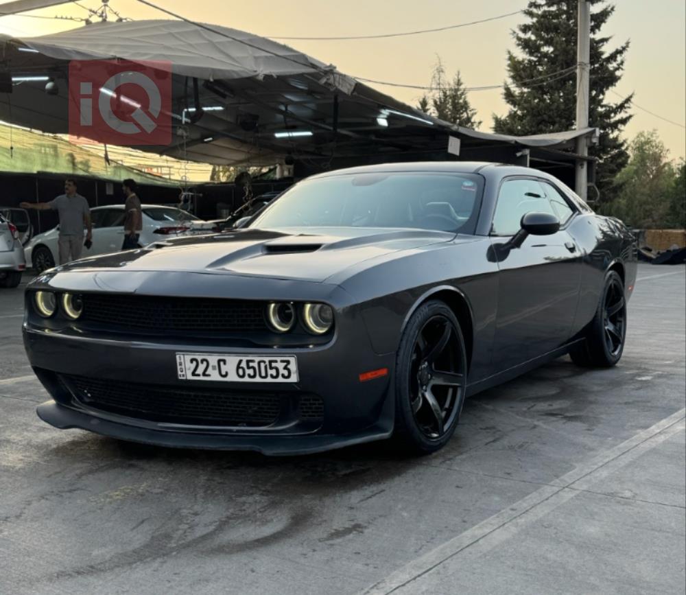 Dodge Challenger